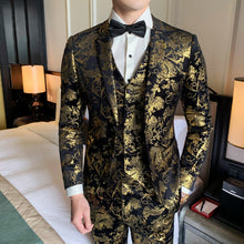 Load image into Gallery viewer, Gold Suits Mens 2020 Luxury Mens Suits Velvet Baroque Royal Mens Stage Costumes for Singers Party Dress Bronzing Suits Sequin

